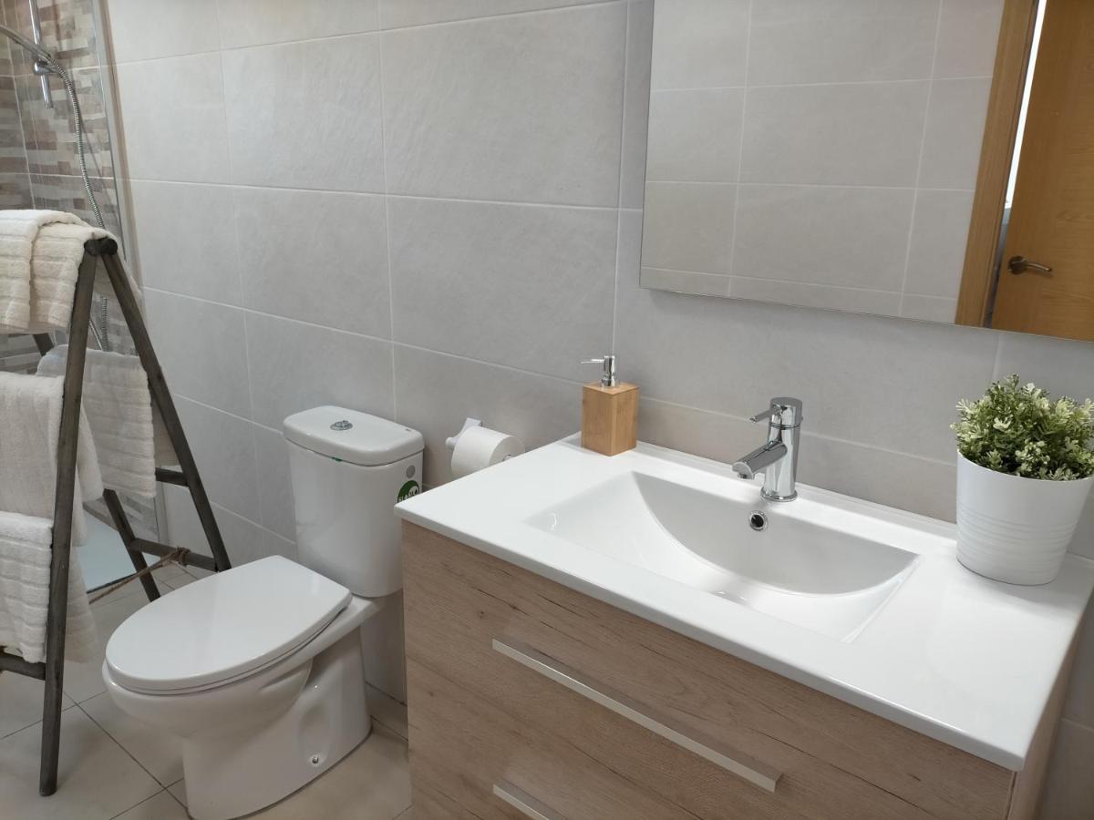 Apartamento Loft, Jardin Y Piscina Privada Romanya de la Selva Экстерьер фото