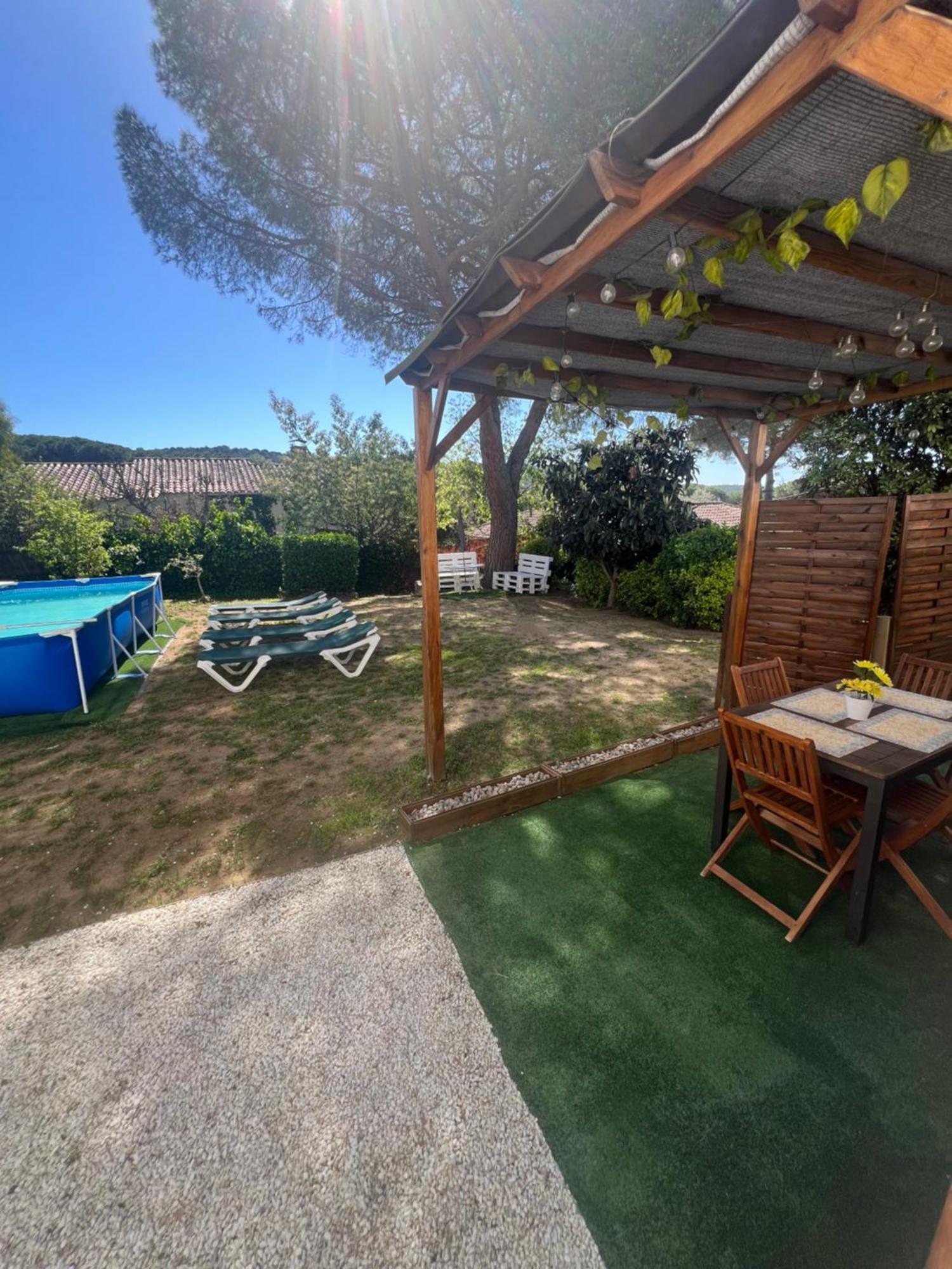 Apartamento Loft, Jardin Y Piscina Privada Romanya de la Selva Экстерьер фото